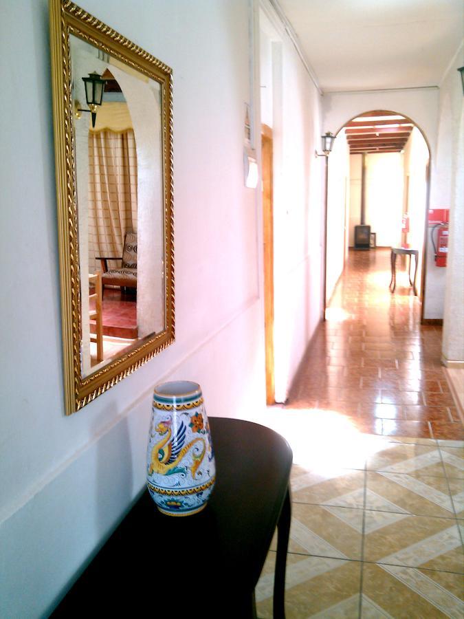 Hotel Genova ลอสอันเดส ห้อง รูปภาพ